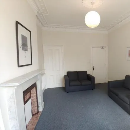 Image 4 - 13 Montgomery Street, City of Edinburgh, EH7 5JA, United Kingdom - Apartment for rent