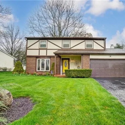 Buy this 4 bed house on 182 Parkview Drive in Pickerington, OH 43147
