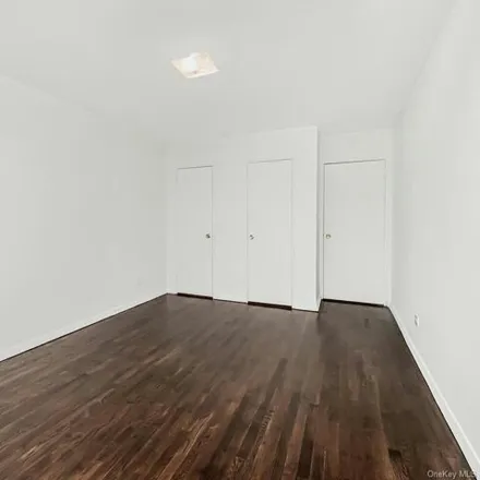 Image 9 - 6200 Riverdale Avenue, New York, NY 10471, USA - Apartment for sale