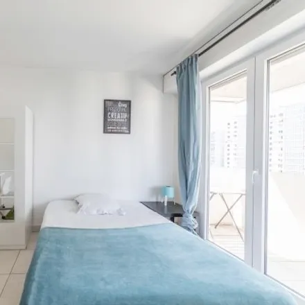 Rent this 1 bed room on 9 Rue de Londres in 67000 Strasbourg, France