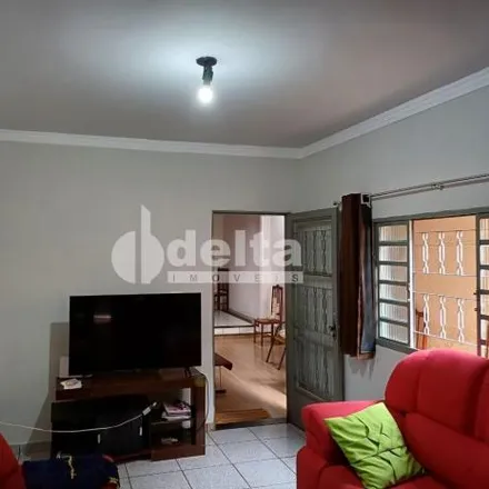 Image 2 - Rua Realino Francisco da Costa, Jardim Brasília, Uberlândia - MG, 38401, Brazil - House for sale