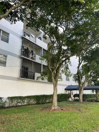 Buy this 1 bed condo on 8950 Northeast 8th Avenue in Miami-Dade County, FL 33138