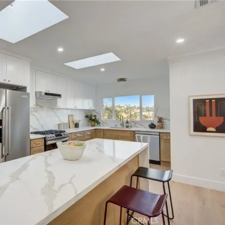 Image 8 - 2127 Montana Street, Los Angeles, CA 90026, USA - House for sale