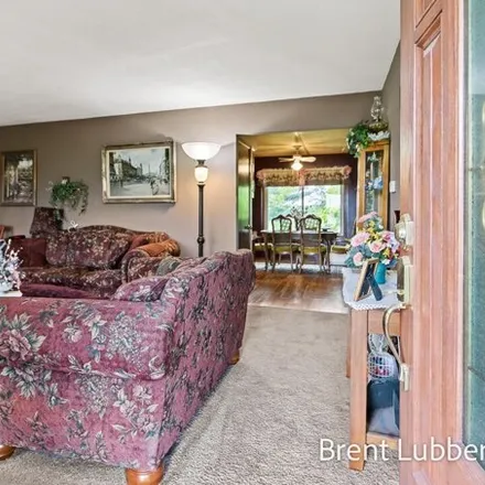 Image 9 - 9131 48th Avenue, Bauer, Georgetown Charter Township, MI 49426, USA - House for sale