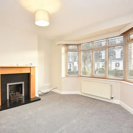 Rent this 3 bed duplex on 5-6 Cold Bath Road in Harrogate, HG2 0PJ