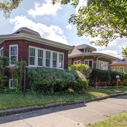 Image 2 - 8201 South Carpenter Street, Chicago, IL 60620, USA - House for sale