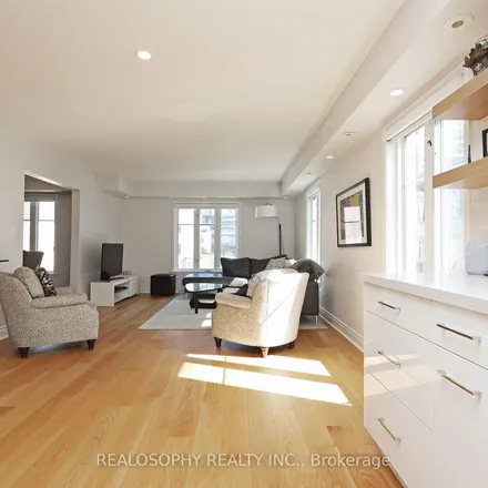 Image 2 - 50 East Liberty Street, Old Toronto, ON M6K 3P3, Canada - Townhouse for rent