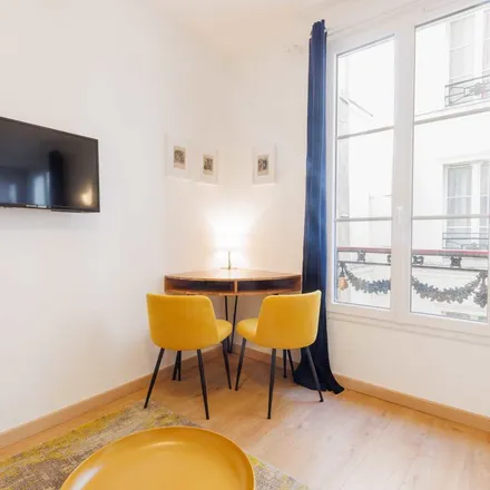 Image 9 - 16 Rue Vieille du Temple, 75004 Paris, France - Apartment for rent