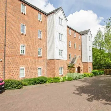 Buy this 2 bed apartment on Bridgeside Close in Brownhills, WS8 7BN