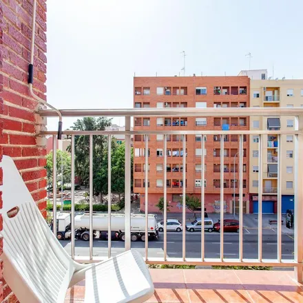 Image 5 - Carrer del Marí Blas de Lezo, 30, 46011 Valencia, Spain - Apartment for rent