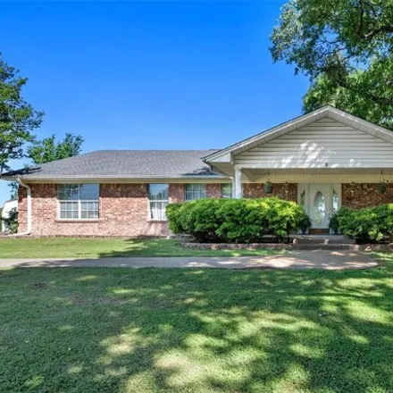 Buy this 4 bed house on 704 Northwest County Road 0011 in Navarro County, TX 75110