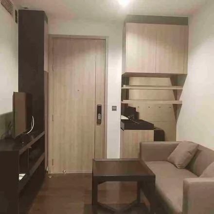 Rent this 1 bed apartment on The Line Ratchathewi in 448/6, Phetchaburi Road