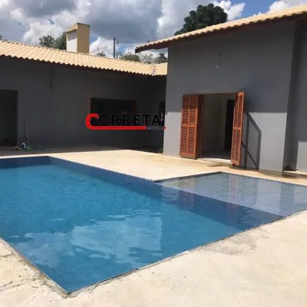 Buy this 4 bed house on Praça dos Agricultores in Centro, Ibiúna - SP