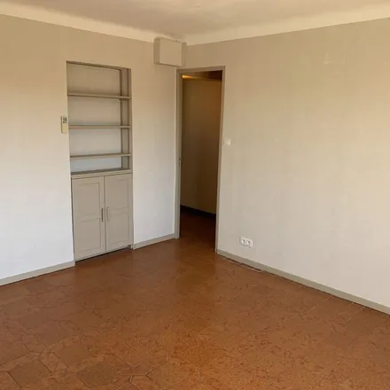 Rent this 4 bed apartment on Comédie in Place de la Comédie, 34062 Montpellier