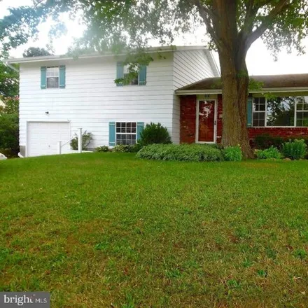 Rent this 5 bed house on 168 Cornell Road in Elsmere, Glassboro
