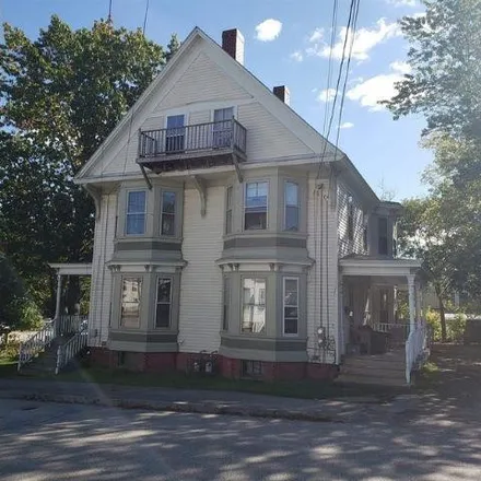 Rent this 5 bed duplex on 7 Ham Street in Dover, NH 03820