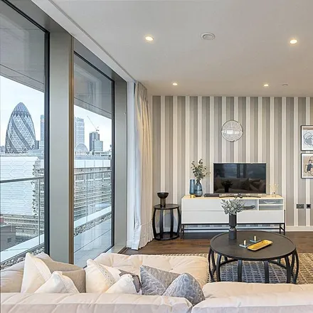 Rent this 3 bed apartment on Rosemary in 85 Royal Mint Street, London