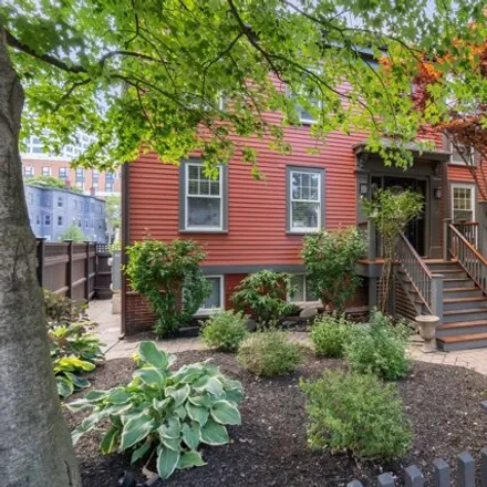 Buy this 3 bed house on 1 Pine Street in Cambridge, MA 02238