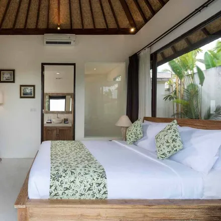 Rent this 15 bed house on Ubud 80571 in Bali, Indonesia