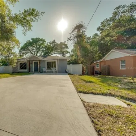 Buy this 3 bed house on 1808 Sylvan Drive in Pinellas County, FL 33755