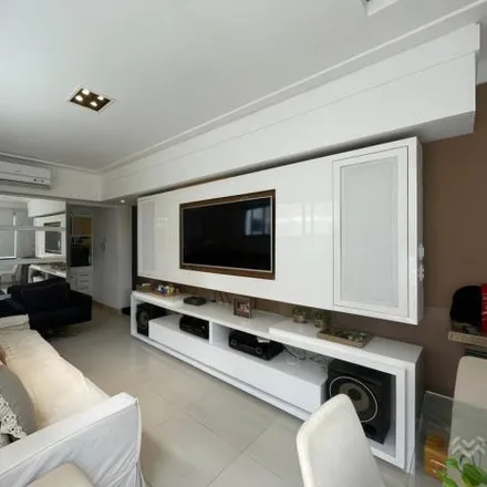 Rent this 2 bed apartment on Mar do Havaí in Rua do Jaborandi 372, Caminho das Árvores