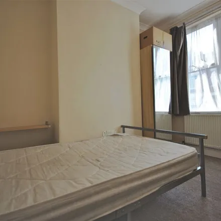 Image 5 - 79 Marlborough Road, Coventry, CV2 4ER, United Kingdom - Apartment for rent