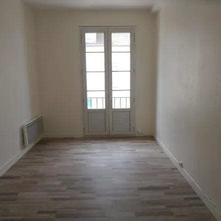 Image 1 - Montagne de Calipet, 60700 Pont-Sainte-Maxence, France - Apartment for rent