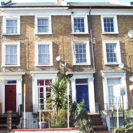 Rent this 1 bed apartment on Clarence Row in Windmill Street, Gravesend