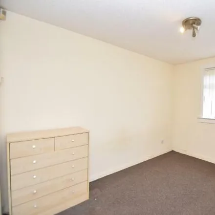 Image 6 - 153 Dunalastair Drive, Glasgow, G33 6LY, United Kingdom - Apartment for sale