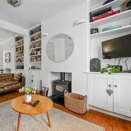 Image 3 - Tay House, 50 St Stephen's Road, Old Ford, London, E3 5JH, United Kingdom - Townhouse for sale