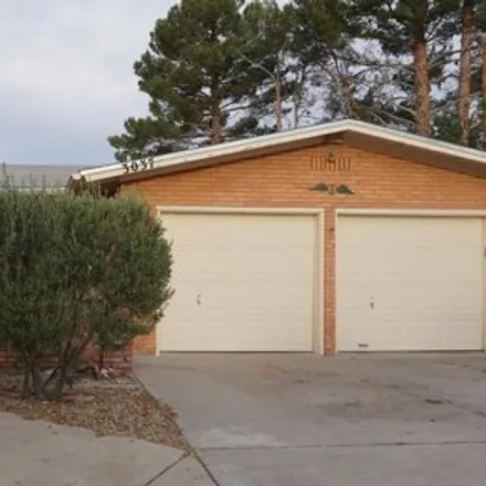 Buy this 4 bed house on 3083 Missouri Avenue in Las Cruces, NM 88011