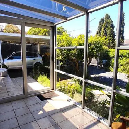 Rent this 3 bed apartment on Oak Avenue in Wynberg, Cape Town