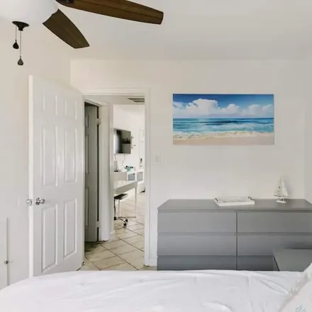 Rent this 1 bed condo on Virginia Beach