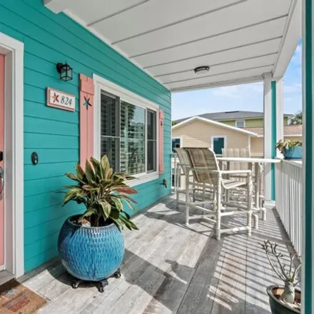 Image 5 - 824 1st Street South, Jacksonville Beach, FL 32250, USA - Townhouse for sale