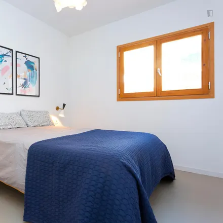 Rent this 3 bed apartment on Farmàcia Nieto Calm in Maria Dolors, Carrer Nou de la Rambla