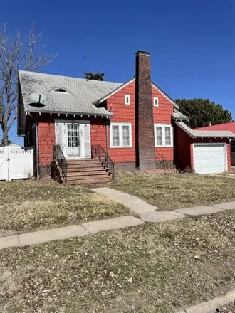 Buy this 3 bed house on 326 East 10th Street in Cozad, NE 69130