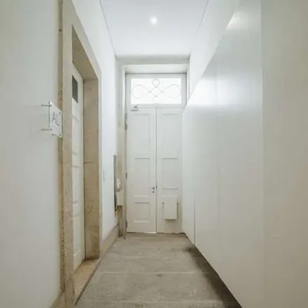 Image 2 - Rua de Rodolfo de Araújo, 4000-302 Porto, Portugal - Apartment for rent