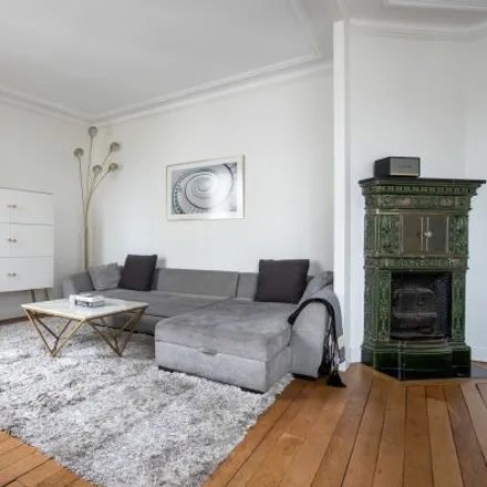 Rent this 3 bed apartment on 2 Rue Barbès in 92300 Levallois-Perret, France