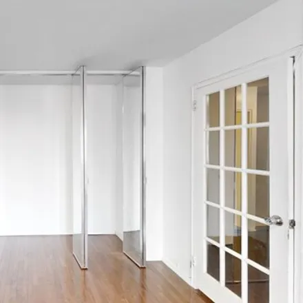 Image 7 - 1055 East 34th Street, New York, NY 11210, USA - Apartment for sale