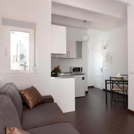 Image 5 - Carrer de Sicília, 322, 08025 Barcelona, Spain - Apartment for rent