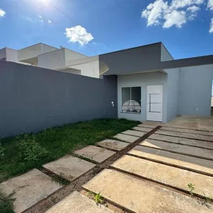 Buy this 2 bed house on Rua Albina Rotilli in Gralha Azul, Pato Branco - PR