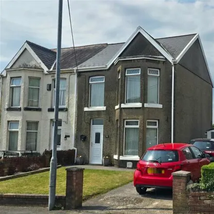 Buy this 3 bed duplex on Pen-yr-alley Avenue in Skewen, SA10 6DS