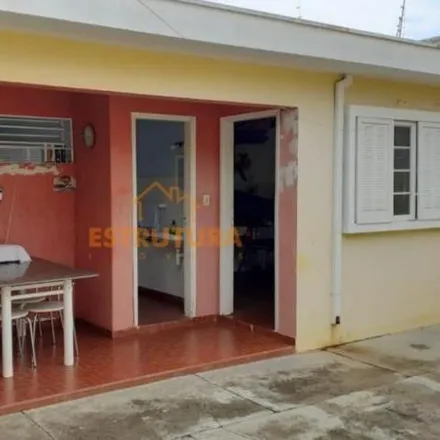 Buy this 3 bed house on Avenida 37 in Rio Claro, Rio Claro - SP