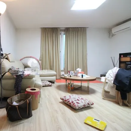 Rent this 1 bed apartment on 서울특별시 강남구 역삼동 834-37