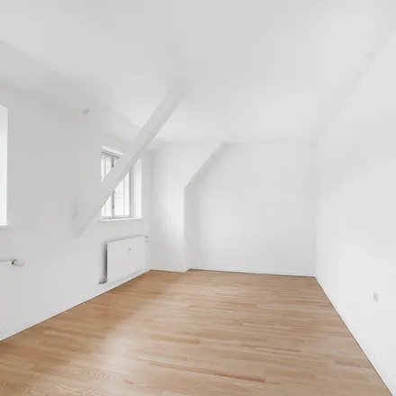 Rent this 3 bed apartment on Sophie Magdelenes Vej 3F in 3460 Birkerød, Denmark