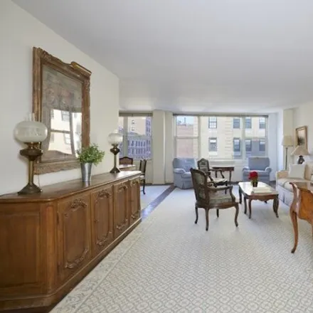 Image 2 - 139 East 63rd Street, New York, NY 10021, USA - Apartment for sale
