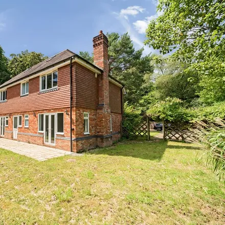 Image 9 - Chilworth Drove, Chilworth, SO16 7JH, United Kingdom - House for rent