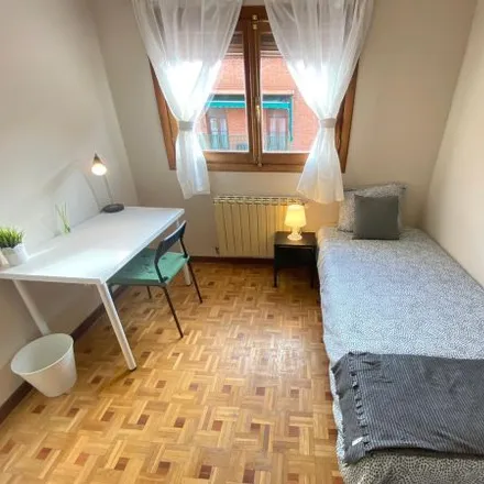 Rent this 2 bed room on Calle Doctor Bellido in 6, 28018 Madrid