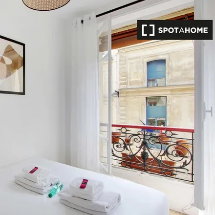 Image 6 - 23 Rue Turgot, 75009 Paris, France - Apartment for rent