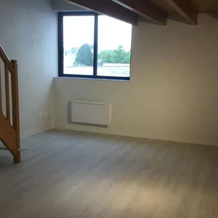 Rent this 2 bed apartment on 9 Rue du Couëdic in 44000 Nantes, France